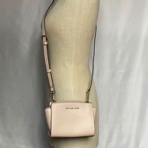 Michael Kors Crossbody